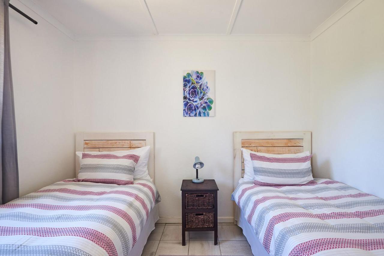 Citrus Creek Chalets Citrusdal Bagian luar foto