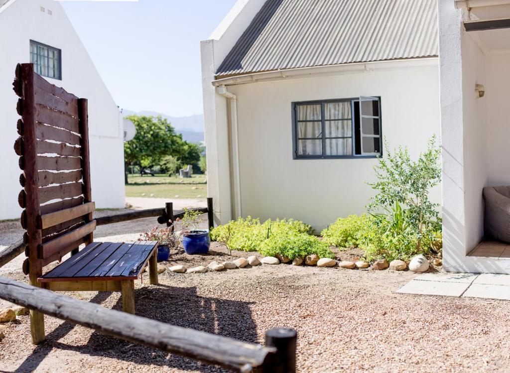 Citrus Creek Chalets Citrusdal Bagian luar foto